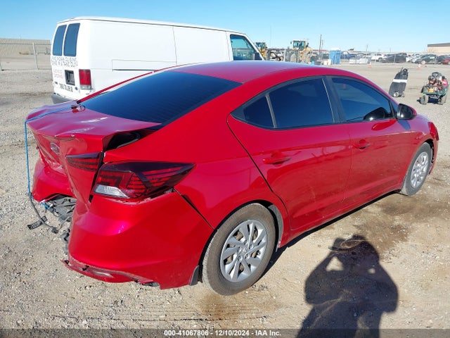 Hyundai ELANTRA SE 2020 5NPD74LF2LH591167 Image 4