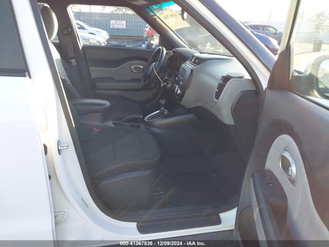 KIA SOUL + 2015 KNDJP3A51F7191617 Image 5
