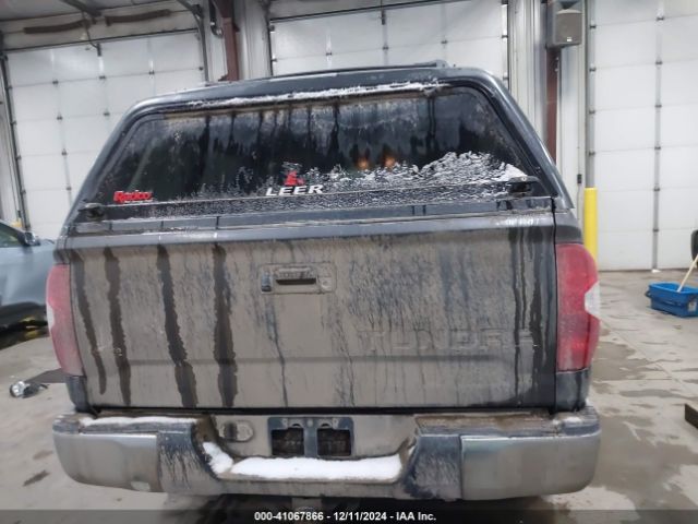 5TFDW5F10EX342818 Toyota Tundra Sr5 5.7l V8