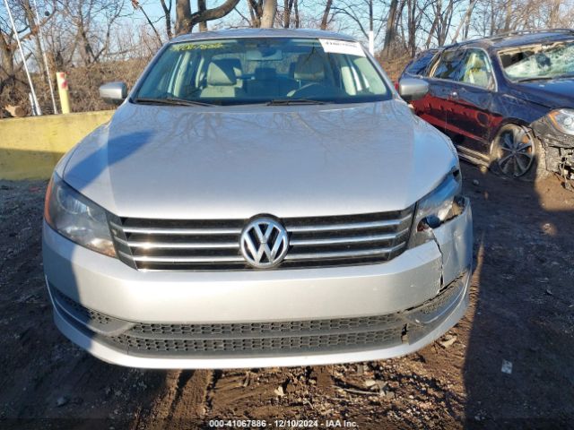 1VWAT7A31EC068484 Volkswagen Passat 1.8t Wolfsburg Edition