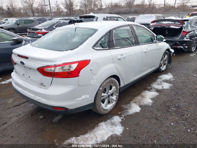 Ford FOCUS SE 2014 1FADP3F22EL193576 Image 4