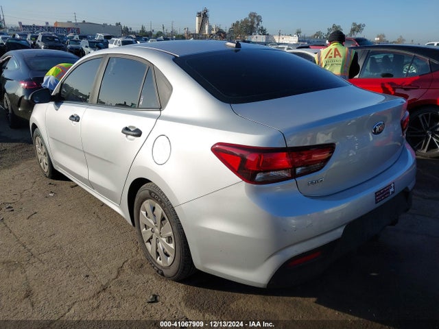 KIA RIO LX 2018 3KPA24AB6JE044583 Image 3