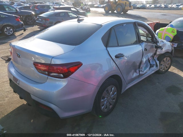 KIA RIO LX 2018 3KPA24AB6JE044583 Image 4