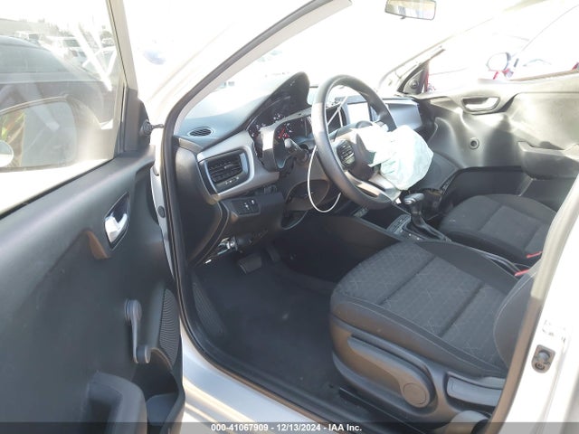 KIA RIO LX 2018 3KPA24AB6JE044583 Image 5