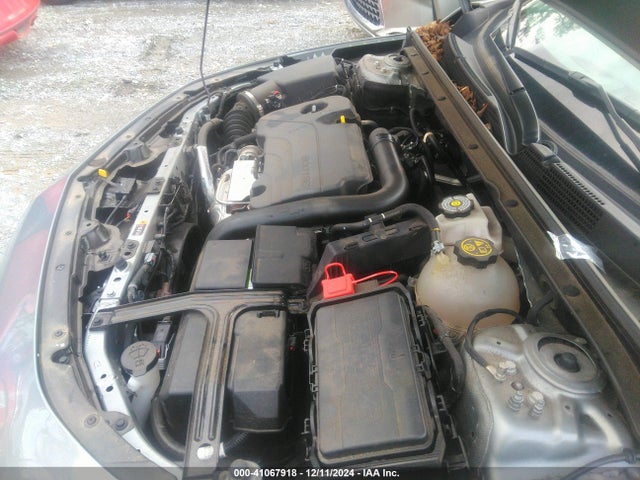 1G1ZD5ST5PF233985 Chevrolet Malibu Fwd 1lt