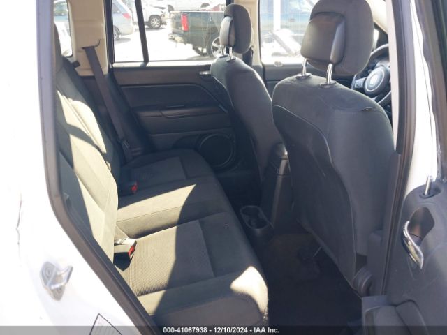 1C4NJCBA7FD249746 Jeep Compass Sport