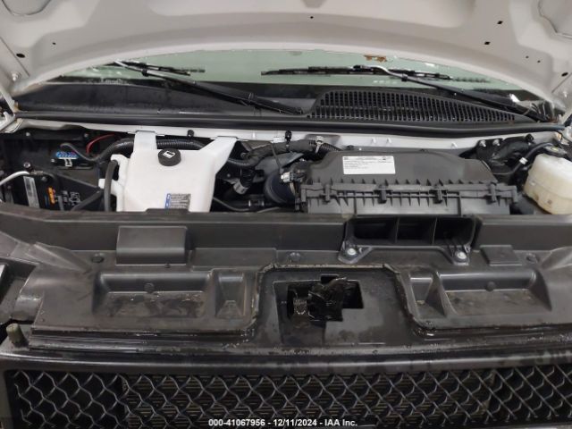 1GCWGAFP0P1220632 Chevrolet Express Cargo Rwd 2500 Regular Wheelbase Wt