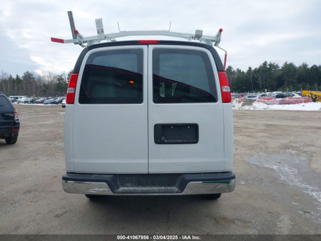1GCWGAFP0P1220632 Chevrolet Express Cargo Rwd 2500 Regular Wheelbase Wt