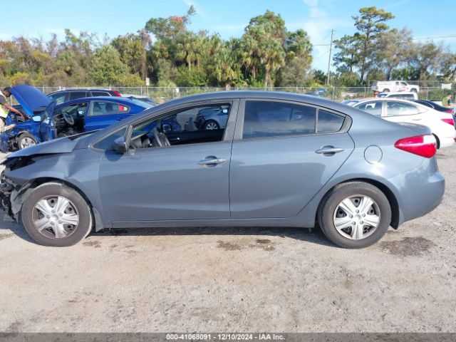 KNAFK4A60G5563333 KIA FORTE LX
