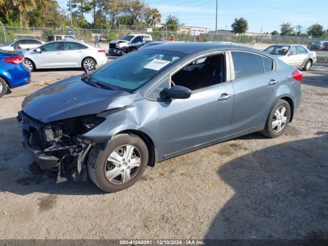KNAFK4A60G5563333 KIA FORTE LX