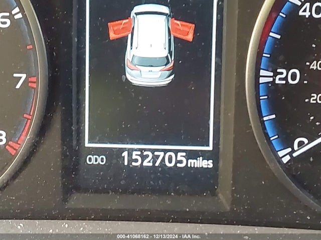 Toyota Rav4 Xle 2017 JTMWFREV3HJ708427 Image 16