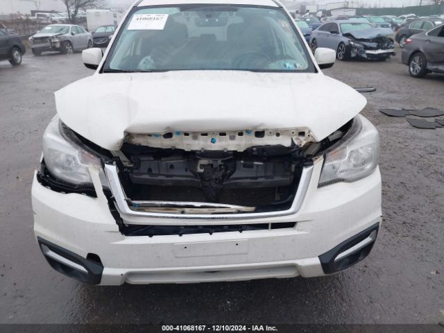 JF2SJAGC7JH523483 Subaru Forester 2.5i Premium
