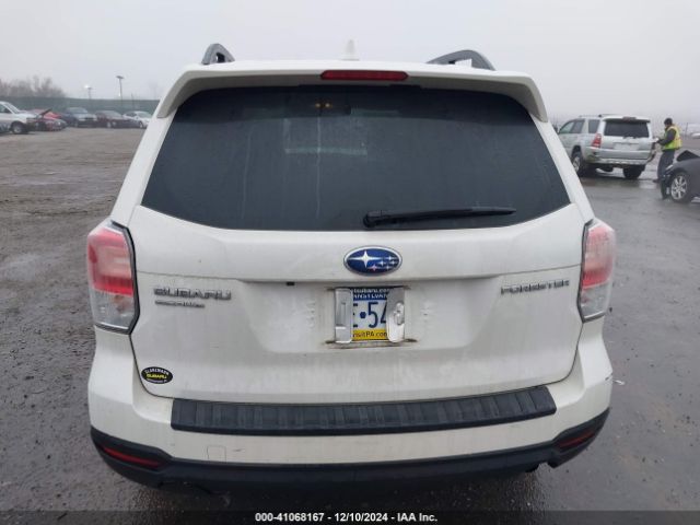 JF2SJAGC7JH523483 Subaru Forester 2.5i Premium