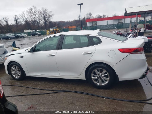 KIA Optima Lx 2017 KNAGT4L39H5133645 Image 14