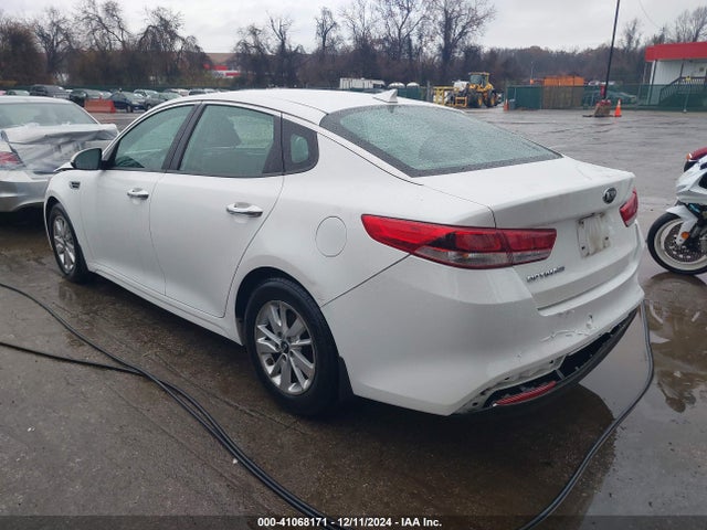 KIA Optima Lx 2017 KNAGT4L39H5133645 Image 3