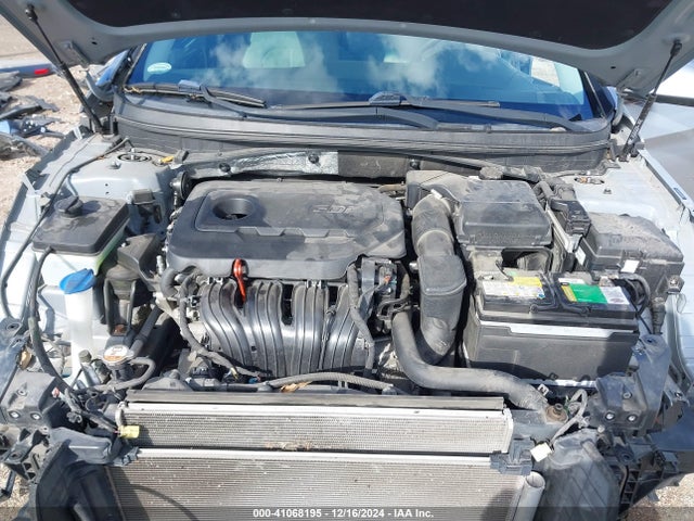 Hyundai SONATA SE 2016 5NPE24AF2GH302879 Image 10
