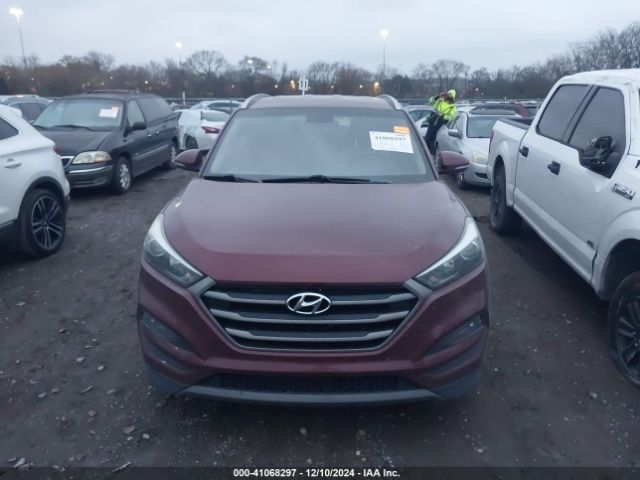KM8J33A27GU121183 Hyundai Tucson Eco