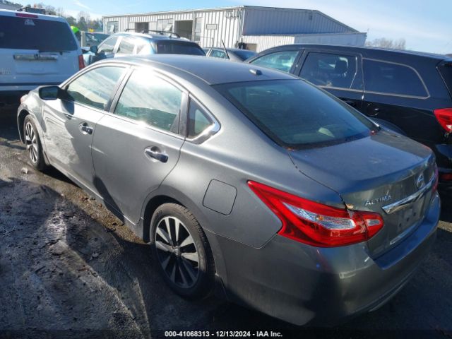 1N4AL3AP3HC489521 Nissan Altima 2.5 Sv