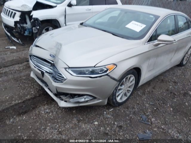 3FA6P0LU7HR162844 Ford Fusion Hybrid Se