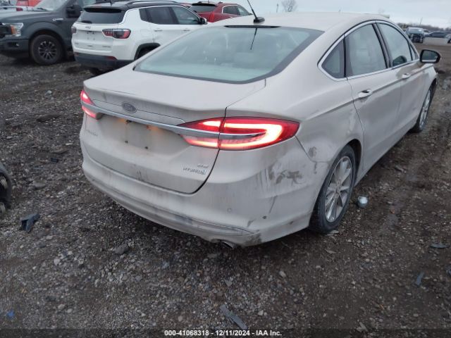 3FA6P0LU7HR162844 Ford Fusion Hybrid Se
