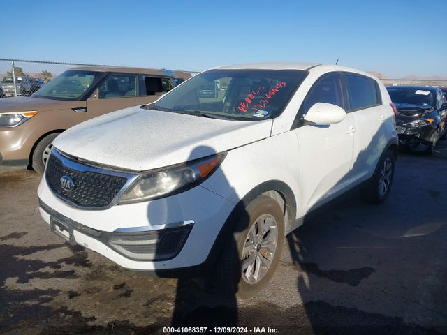KIA Sportage Lx 2014 KNDPB3AC5E7600384 Image 2