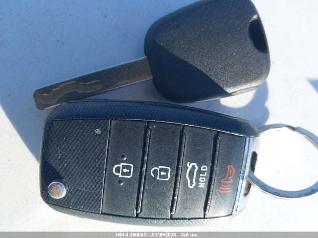 KIA Optima Lx 2020 5XXGT4L39LG439980 Image 11