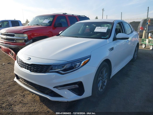 KIA Optima Lx 2020 5XXGT4L39LG439980 Image 2