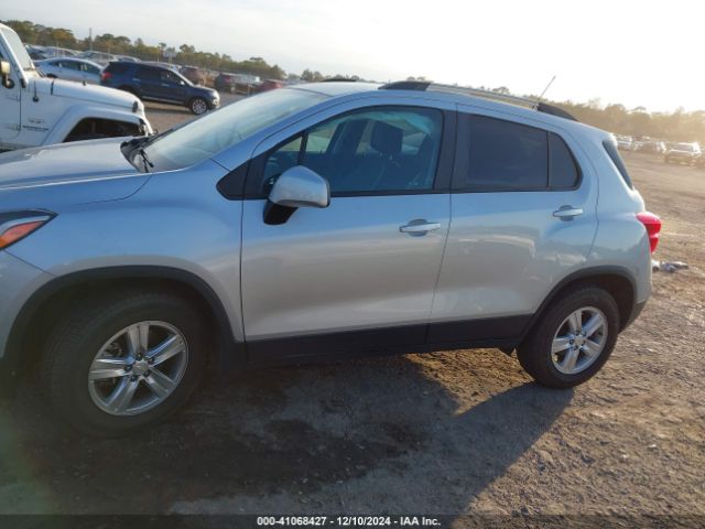 KL7CJPSM7MB371201 Chevrolet Trax Awd Lt