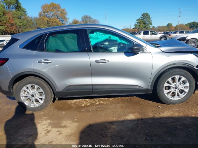 1FMCU0GN7PUB33761 Ford Escape Active