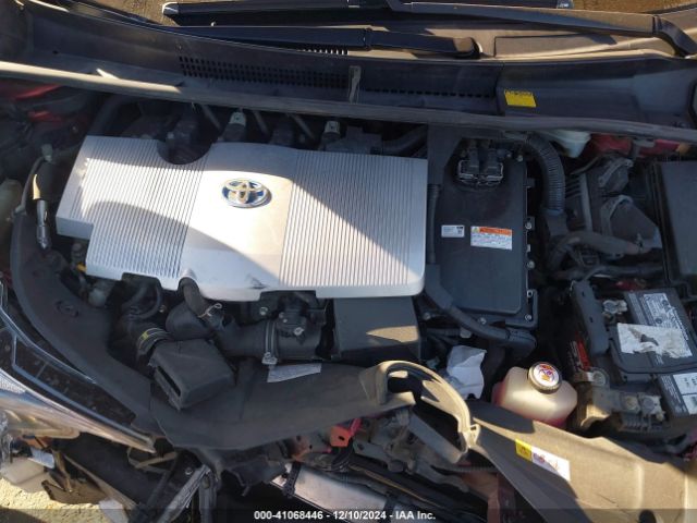 JTDKBRFU9G3526007 Toyota Prius Two
