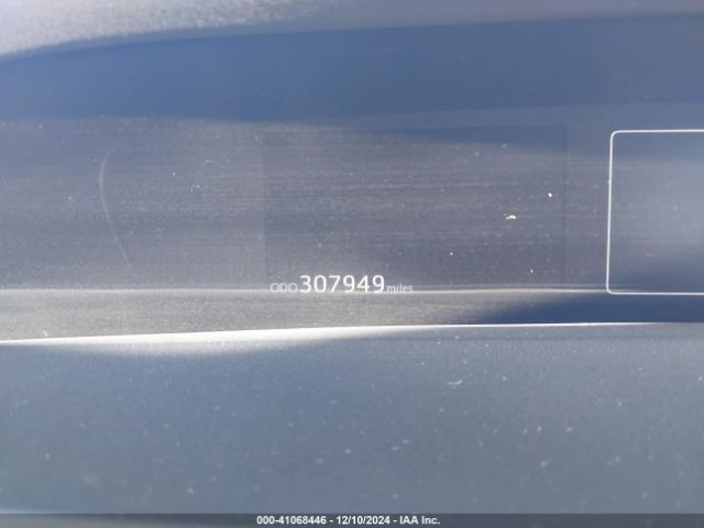JTDKBRFU9G3526007 Toyota Prius Two