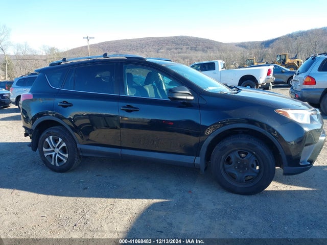 Toyota RAV4 LE 2016 2T3BFREV9GW489892 Image 13