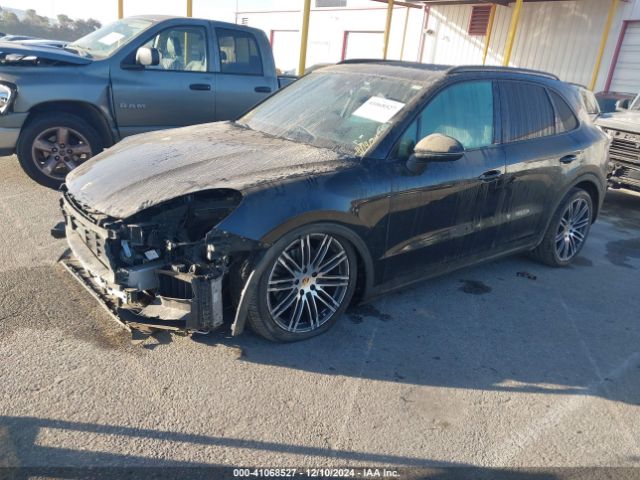 WP1AA2AY3KDA15670 Porsche Cayenne