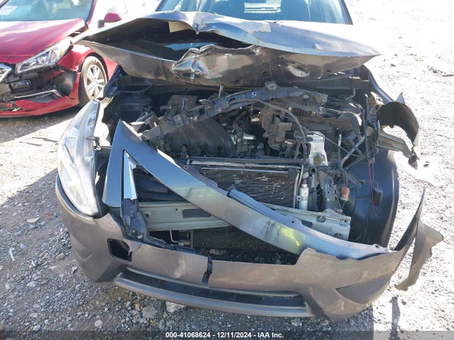 3N1CN7AP9KL831055 Nissan Versa 1.6 S+
