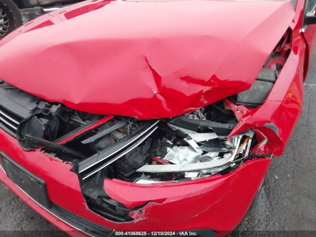 3VWD17AJ6EM420698 Volkswagen Jetta 1.8t Se