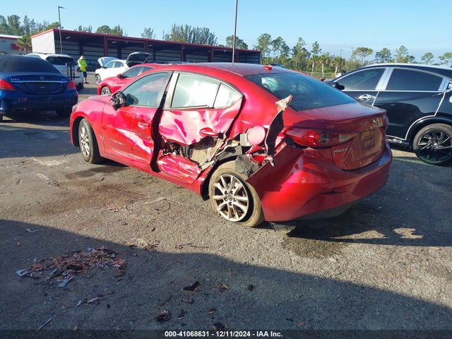 3MZBM1W7XFM132175 Mazda Mazda3 I Grand Touring