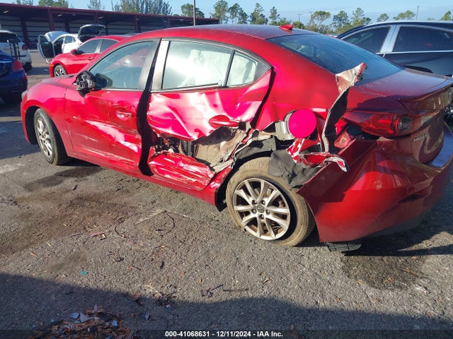 3MZBM1W7XFM132175 Mazda Mazda3 I Grand Touring