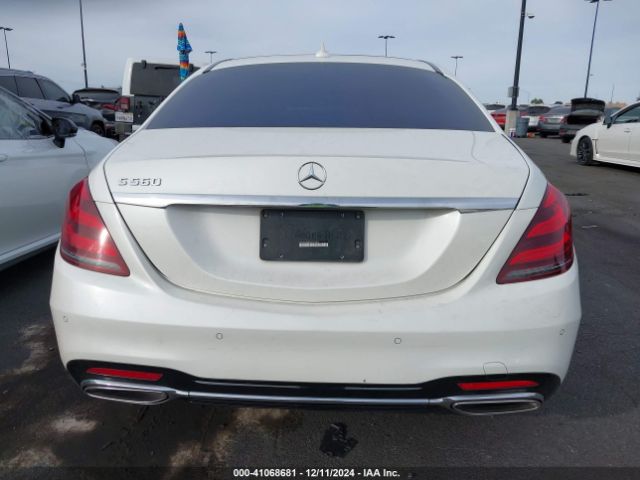 WDDUG8DBXJA379887 Mercedes-Benz S 560