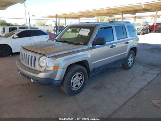 1C4NJPBA6GD700187 Jeep Patriot Sport Se