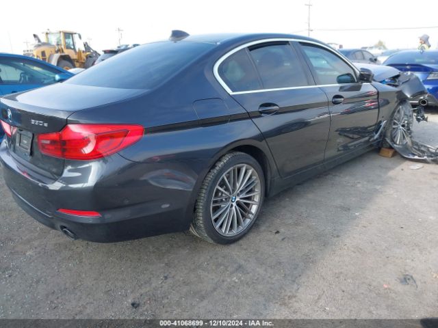 WBAJA9C04LCE06903 BMW 530e Iperformance