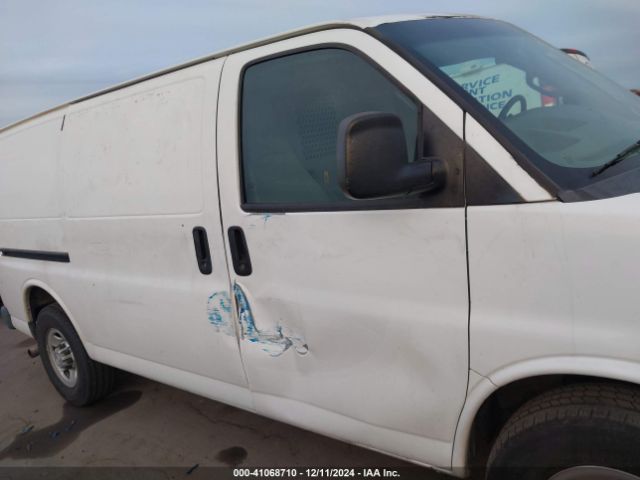 1GCWGAFF9G1190568 Chevrolet Express 2500 Work Van
