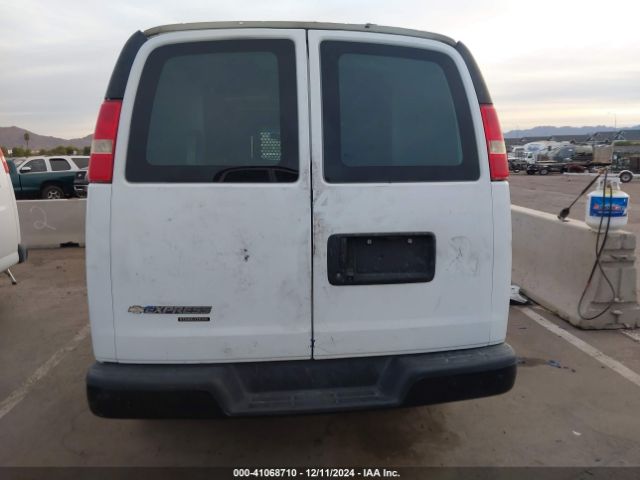1GCWGAFF9G1190568 Chevrolet Express 2500 Work Van