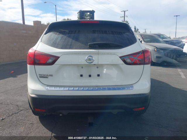 JN1BJ1CP1HW011265 Nissan Rogue Sport S