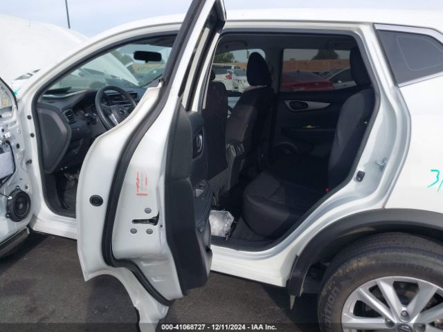 JN1BJ1CP1HW011265 Nissan Rogue Sport S