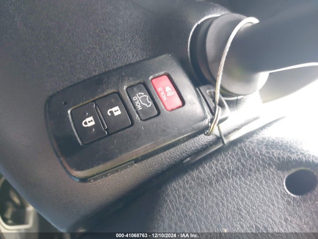 JTMYFREVXHJ148155 Toyota Rav4 Limited