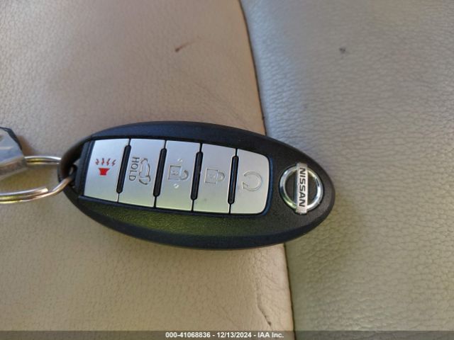 5N1AR2MM6EC712758 Nissan Pathfinder Sl