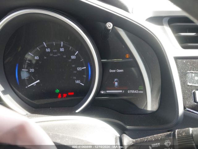 3HGGK5H85JM713475 Honda FIT EX