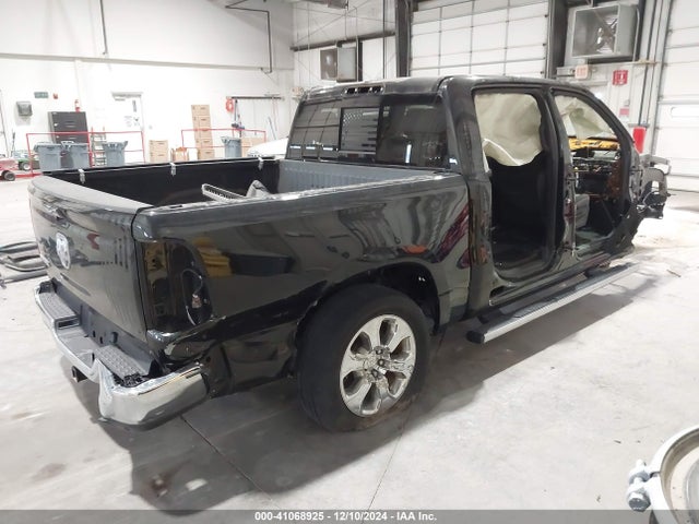 1C6RREFT8LN311847 RAM 1500 Big Horn  4x2 5'7 Box