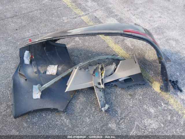 KMHD74LF8HU367121 Hyundai ELANTRA SE