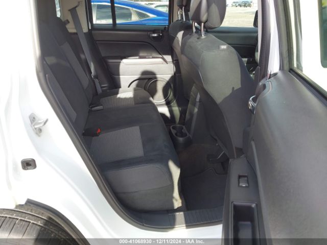 1C4NJPBB0FD122224 Jeep Patriot Sport